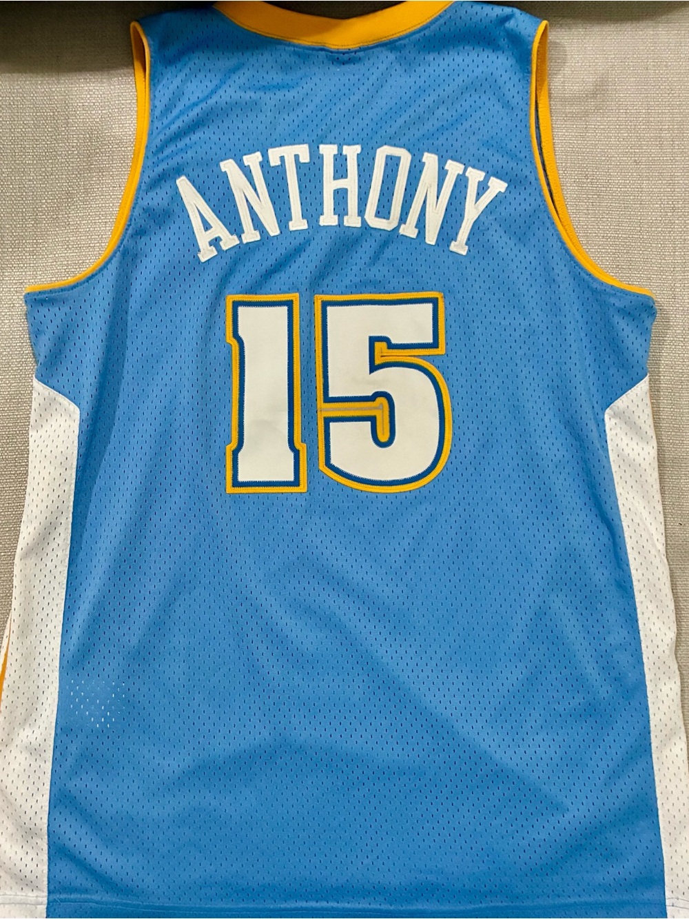 Vintage Nike Denver Nuggets Carmelo Anthony #15 size L